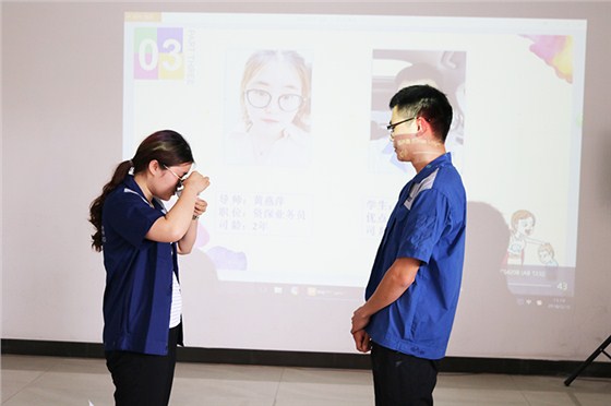 师徒关系从很多年前就有了，这家螺丝厂的拜师仪式可真是别出心裁 (8)