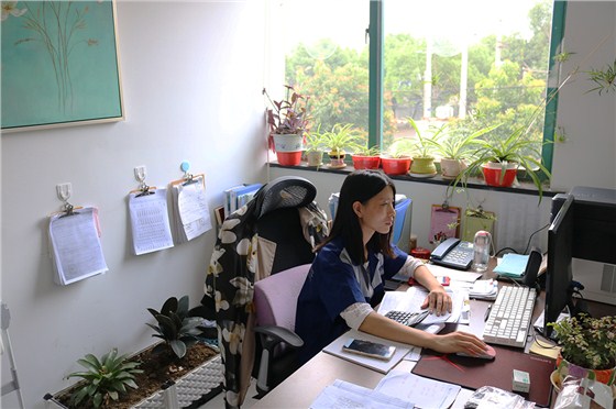 做生意是一门艺术，每个月如何定制目标是罪头疼，看看这群螺丝哥姐如何玩转目标定制！ (7)