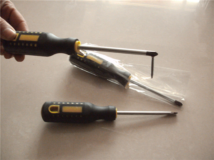 不锈钢螺丝带磁性 不锈钢螺丝带磁性