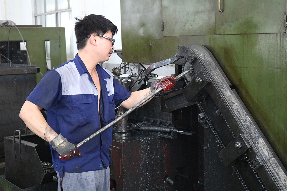 天气炎热，注意避暑 (4)