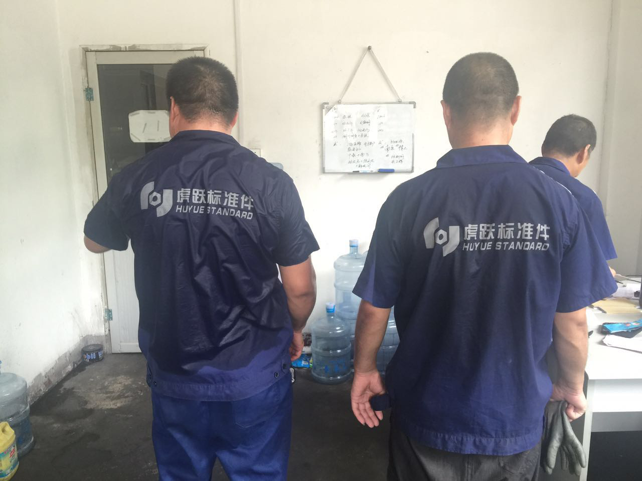 高温烈日下的坚守5