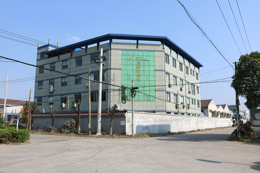 你认为制造行业一线工人只是单单埋头苦干就行？这家螺丝厂告诉你一线员工该如何发展！ (17)