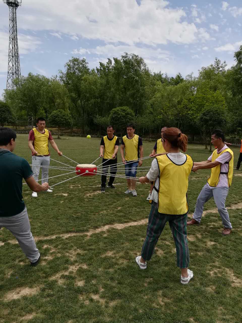 你认为制造行业一线工人只是单单埋头苦干就行?这家螺丝厂告诉你一线员工该如何发展! (3) 你认为制造行业一线工人只是单单埋头苦干就行?这家螺丝厂告诉你一线员工该如何发展! (3)