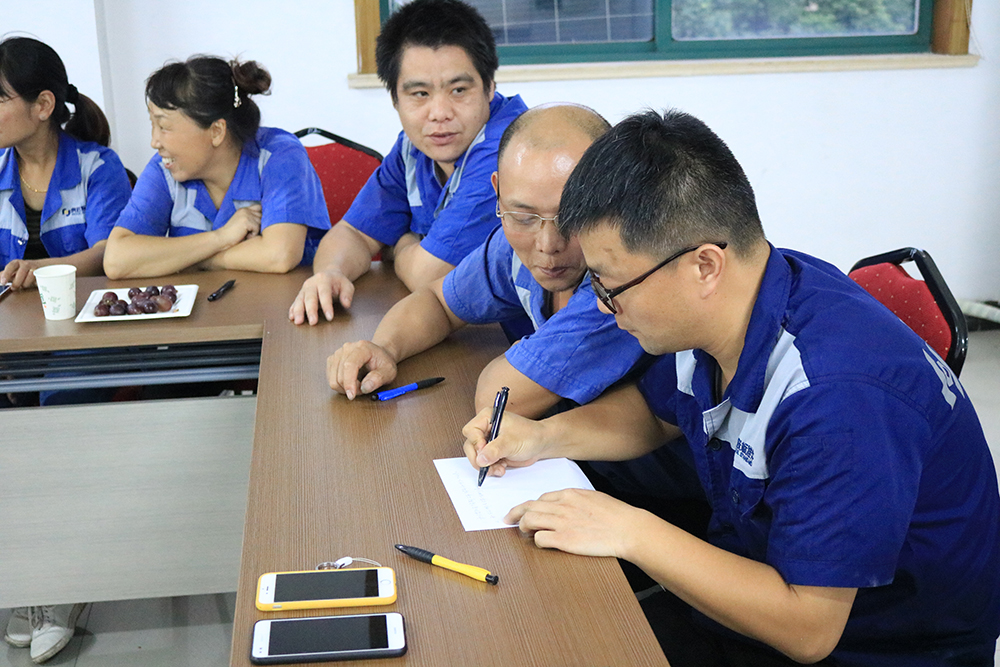 炎炎夏日，快来参加江苏虎跃标准件有限公司冷餐交流会吧！ (15)